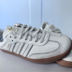 Adidas SAMBA OG White Leather Sneakers with Gum Sole Excellent Condition